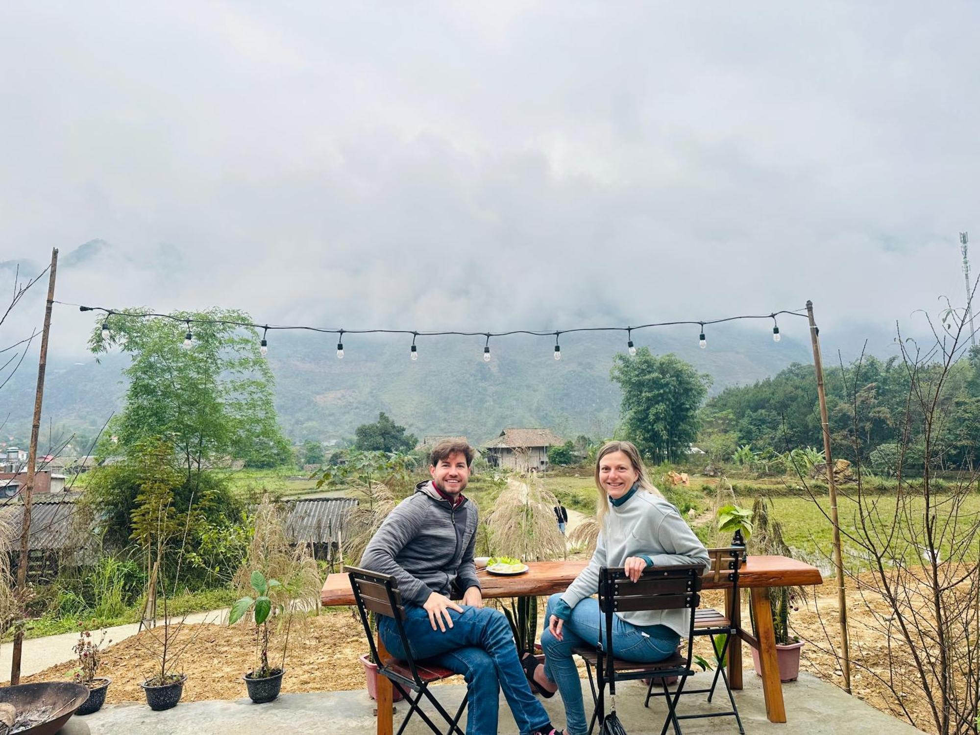 Du Gia Field View Homestay Làng Cac 외부 사진