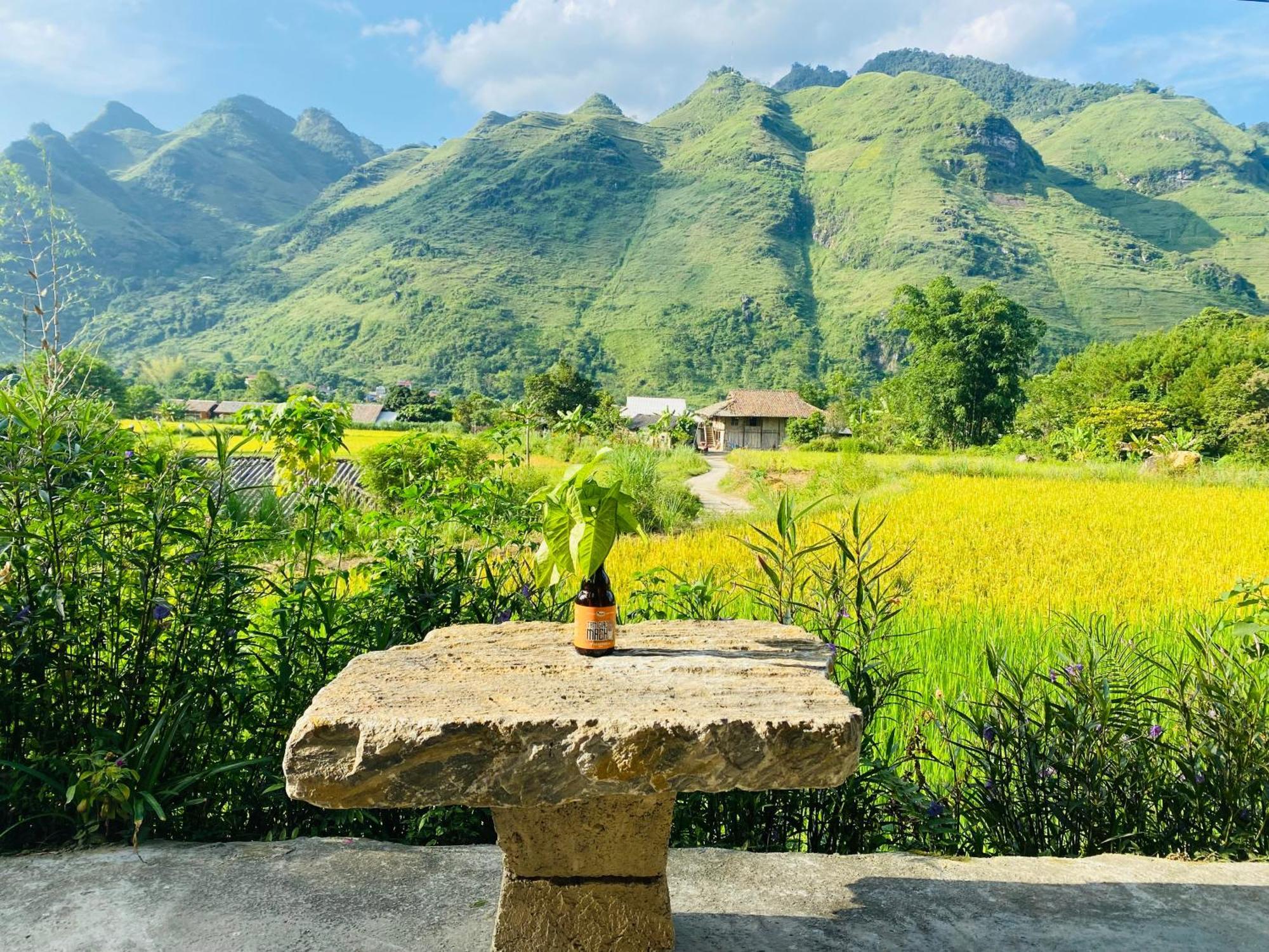 Du Gia Field View Homestay Làng Cac 외부 사진