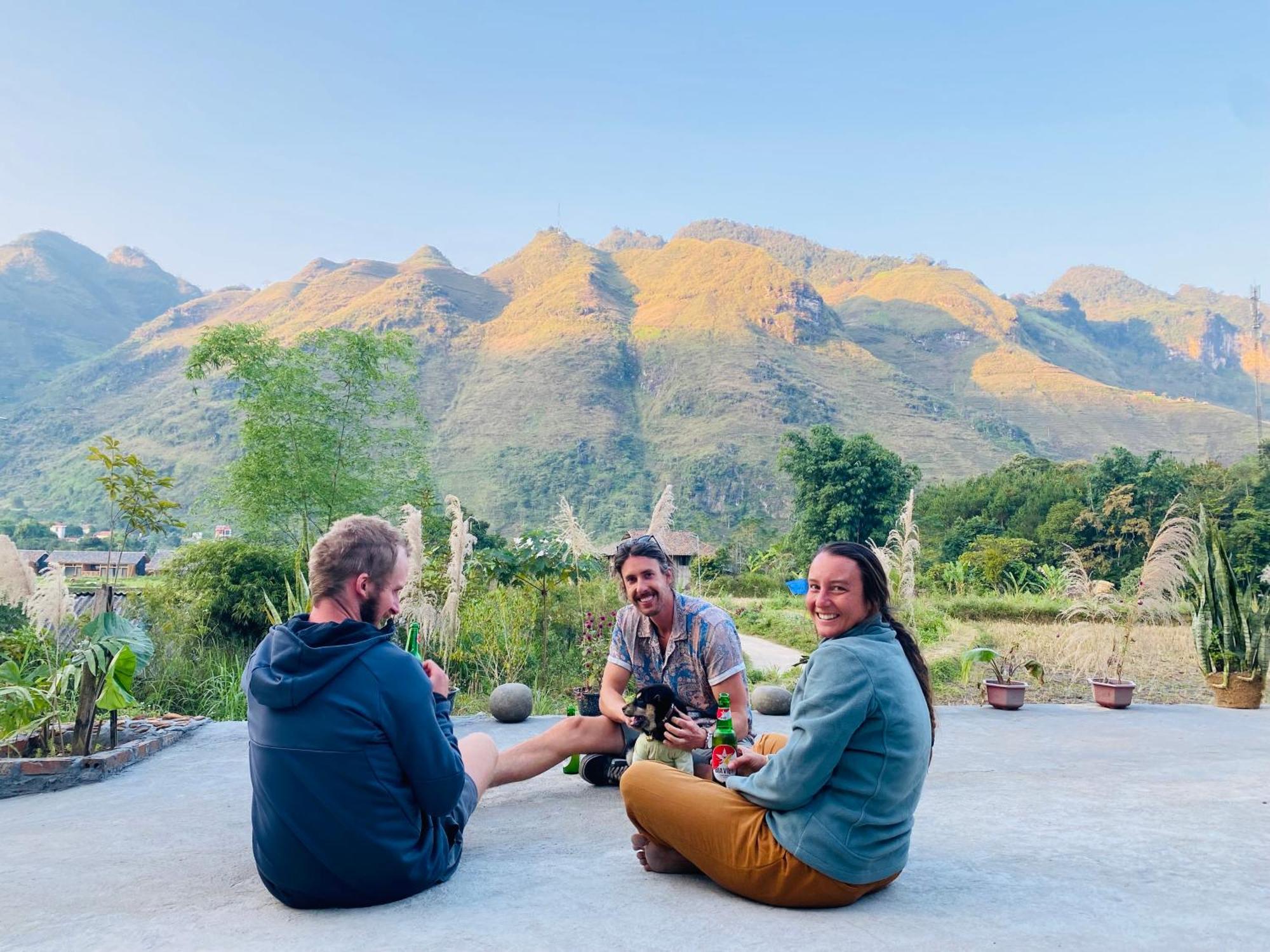 Du Gia Field View Homestay Làng Cac 외부 사진