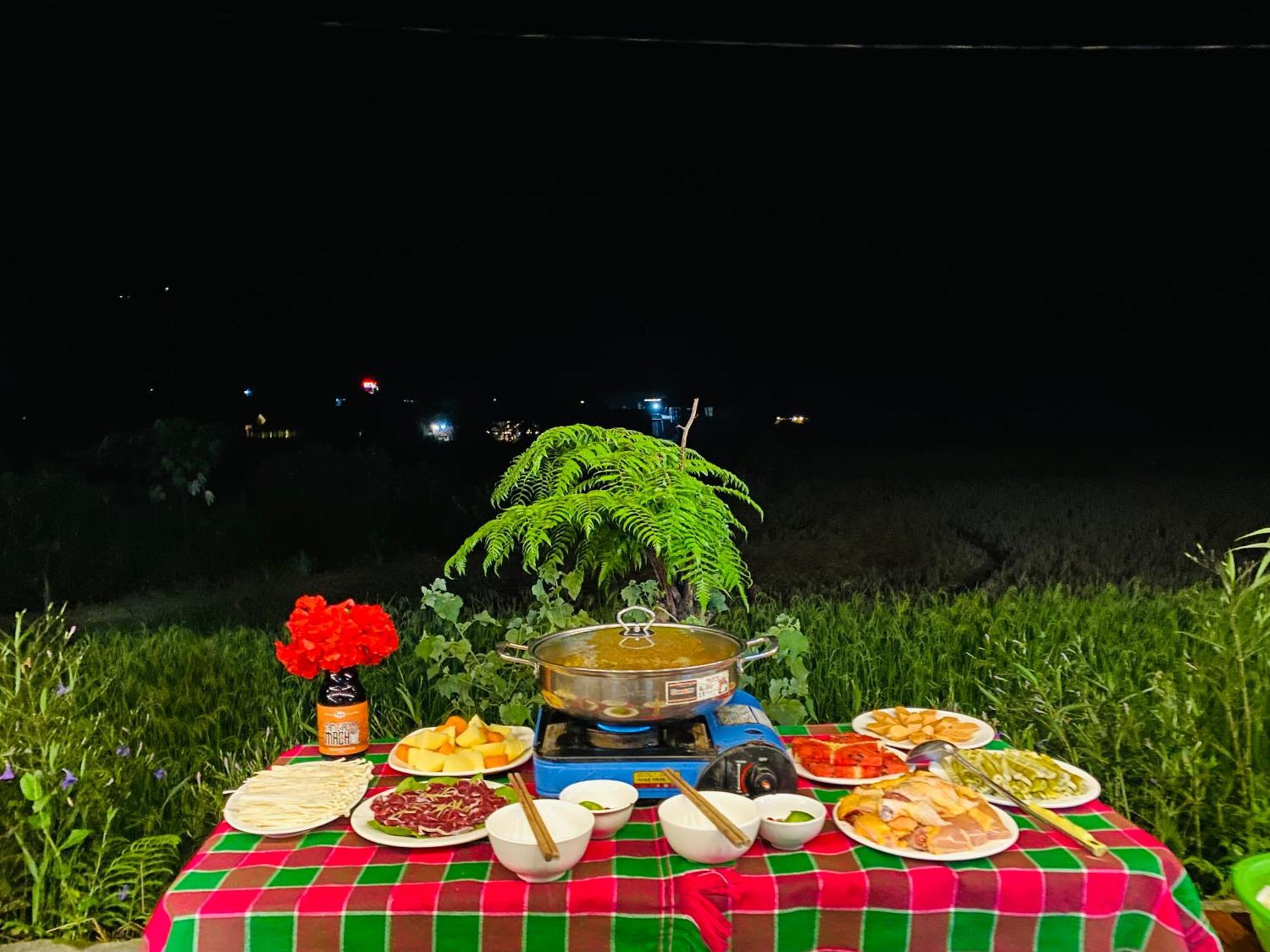 Du Gia Field View Homestay Làng Cac 외부 사진